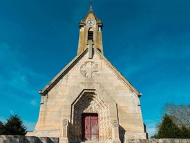 Parvis de l'église