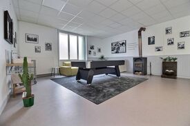 Salle de billard et de remise en forme