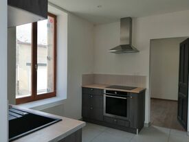 Cuisine semi équipée