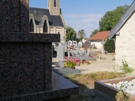 Cimetière et colombarium